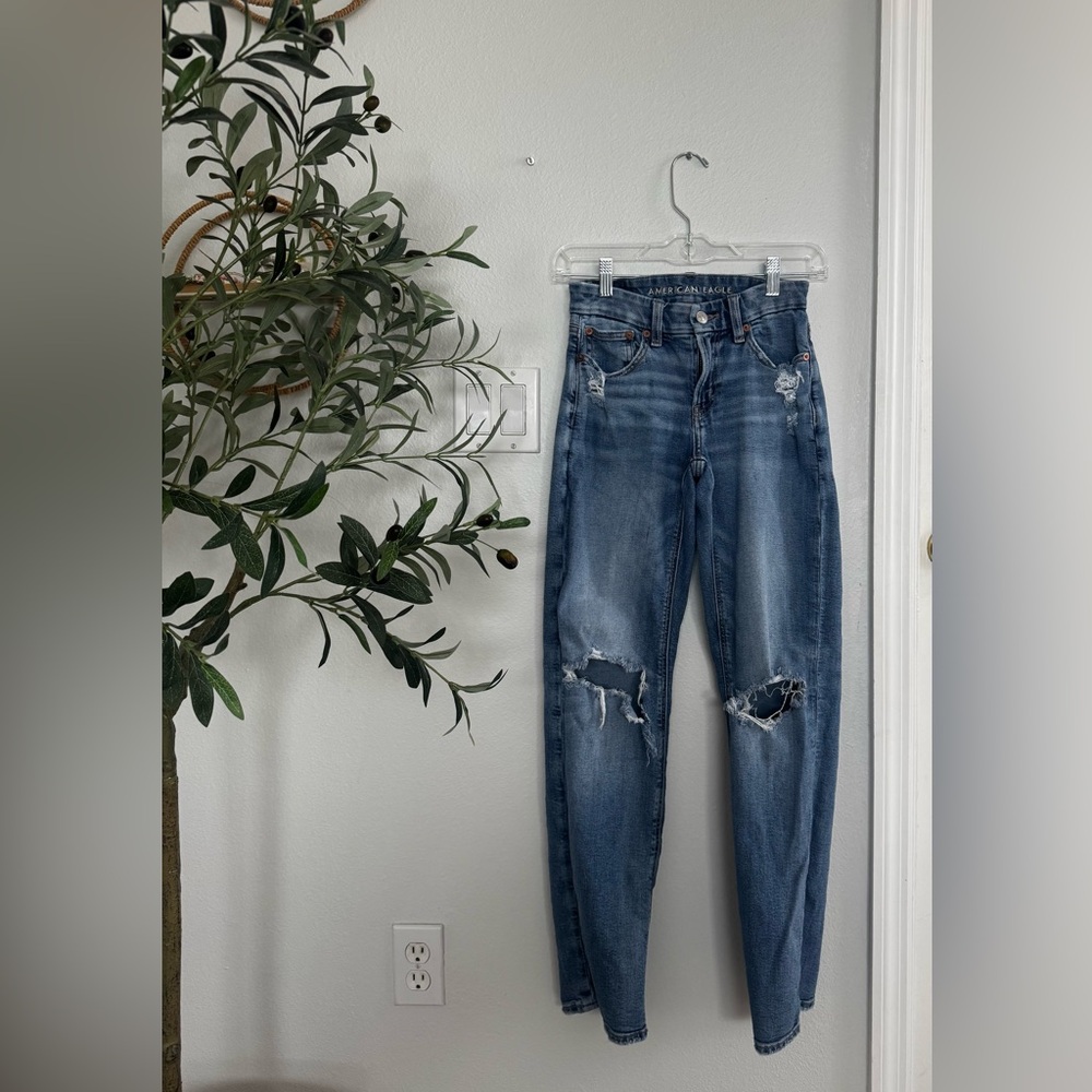 American Eagle Outfitters High Rise Blue Jeans Distressed Denim - Picture 2 of 4